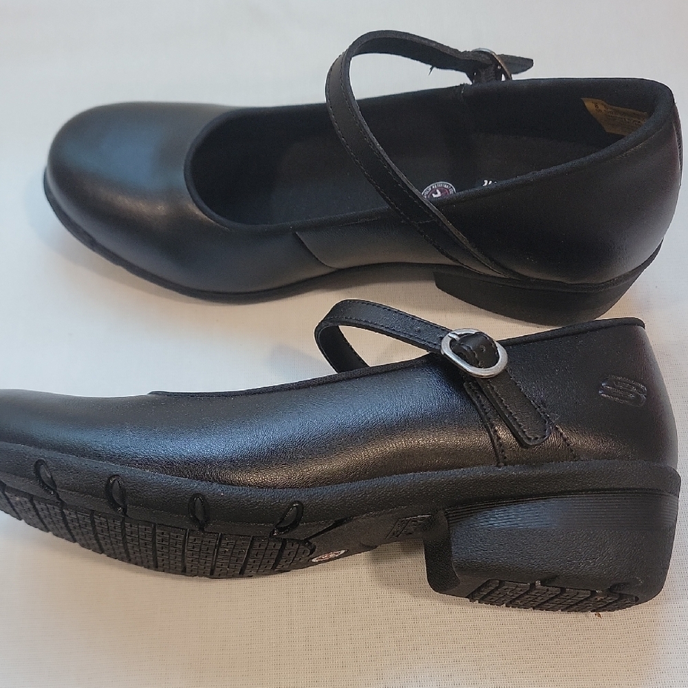 Black Mary Jane Work Shoes - Picture 5 of 9